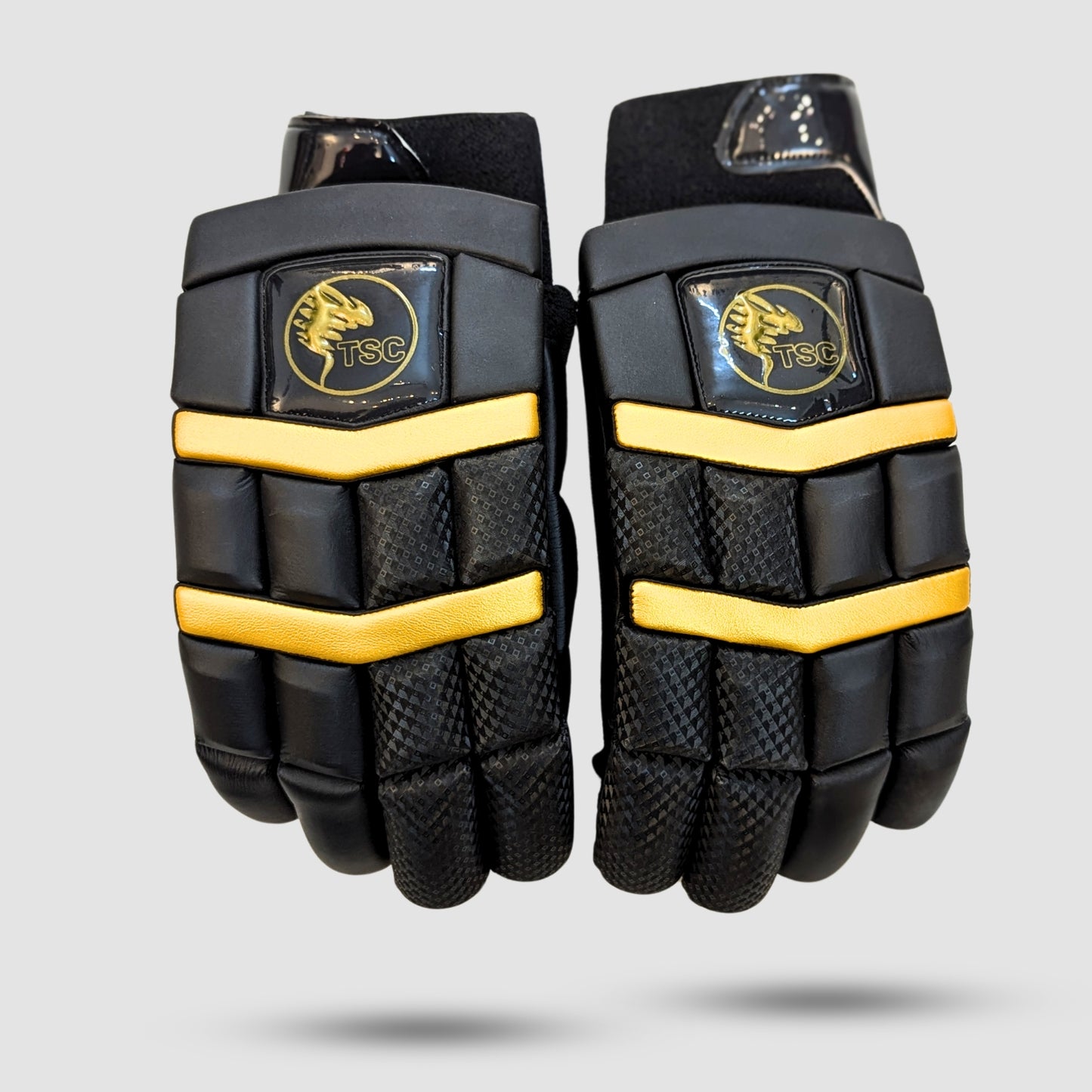 cricket black gloves